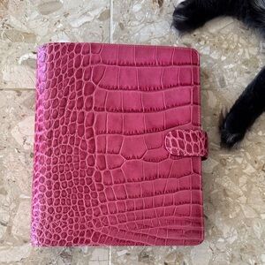Filofax Fuschia A5 Crocodile Embossed Leather Planner